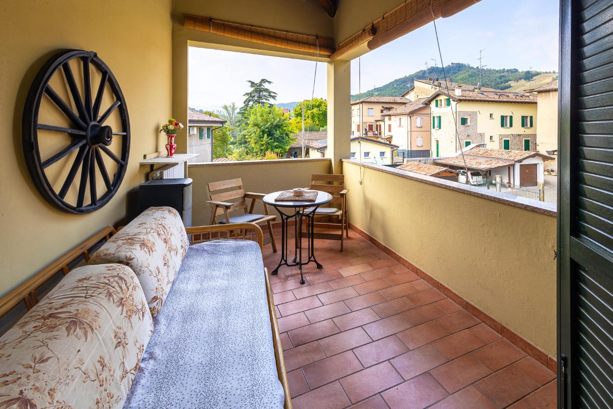 Le Ruote Bed & Breakfast Vezzano sul Crostolo Exterior photo